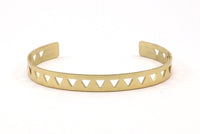 Triangle Cuff Blank - 2 Raw Brass Triangle Textured Cuff Bracelet Blanks Bangle Without Holes (8x152x1mm) V022