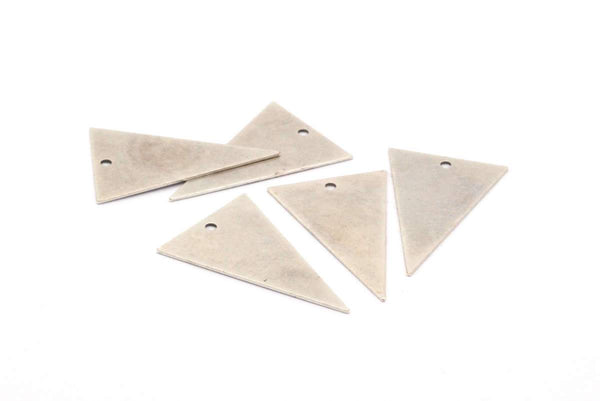 Silver Triangle Charm, 10 Antique Silver Plated Triangle Charms with 1 Hole  (25x16mm) A0008 H112