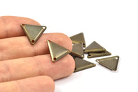 Antique Bronze Triangle, 50 Antique Bronze Triangle Findings with 3 Holes (13x15mm) Pen 6203-b K099
