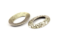 Silver Flower Textured, 5 Antique Silver Plated Brass Flower Textured Oval Connector Findings  (32x21mm)  D0103--C021