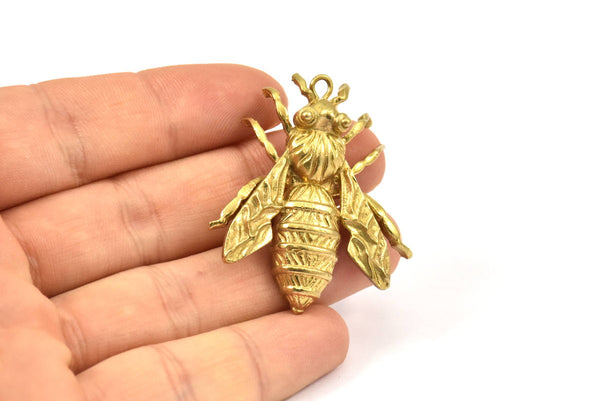 Huge Bee Pendant, 1 Raw Brass Bug Aryan Insect Charm Pendant (41x34mm) N0350