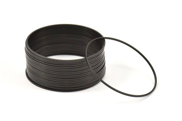 Black Circle Connectors - 10 Oxidized Brass Black Circle Connectors (50x1.7x0.8mm) E060