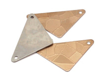 Steel Textured Triangle, 8 Steel Textured Triangle Blanks With 2 Holes (40x29x29x0.80mm) A0970