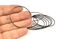Black Circle Connectors - 12 Oxidized Brass Black Circle Connectors (45x1x1mm) Bs 1084 S861