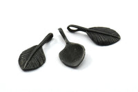 Siyah Yaprak Kolye, 2 Oksitlenmiş Pirinç Siyah Yaprak Tılsımı (27x13mm) N0366 S223