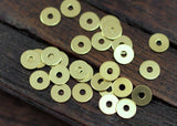 Middle Hole Connector, 500 Raw Brass Round Disc, Middle Hole Connector, Bead Caps, Findings (5mm) Brs 82 A0438