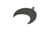 Hammered Crescent Pendant, 2 Oxidized Brass Black Hammered Crescent Pendants With 1 Loop and 1 Hole (25x10x1mm) U146 S309