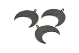 Hammered Crescent Pendant, 2 Oxidized Brass Black Hammered Crescent Pendants With 1 Loop and 1 Hole (25x10x1mm) U146 S309