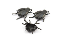 Tiny Bug Charm, 2 Oxidized Brass Black Bug Fly Insect Charms With 1 Loop (29x22x5.5mm) N0495 S619