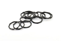 Black Faceted Ring, 6 Oxidized Brass Black Faceted Rings, Connectors (19mm) N0502 S380