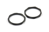 Black Faceted Ring, 6 Oxidized Brass Black Faceted Rings, Connectors (18mm) N0501 S631