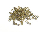 3mm Jump Ring - 200 Antique Brass Jump Rings (3x0.60mm) A0374