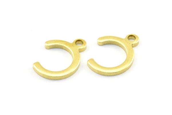 C Şeklinde Tılsım, 1 Döngülü 12 Ham Pirinç Kolye Tılsımı, Bulgular (15,5x11x1,5x1,8 mm) K185