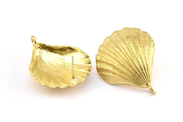 Brass Shell Earring, 2 Raw Brass Sea Shell Earring with 1 Loop, Charms, Findings (27x33mm) E282