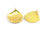 Brass Shell Charm, 2 Raw Brass Sea Shell Charm with 1 Loop, Pendants, Charms, Findings (34x29mm) E285