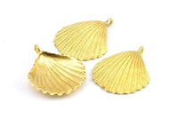 Brass Shell Charm, 2 Raw Brass Sea Shell Charm with 1 Loop, Pendants, Charms, Findings (34x29mm) E285