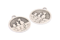 Silver Brass Cat Charm, 2 Antique Silver Plated Brass Cat Textured Round Tag Charms With 1 Loop, Blanks (33x29x1.1mm) E227