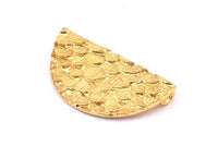 Gold Half Moon, 1 Gold Plated Brass Fish Scale Textured Semi Circle Pendants With 2 Loops (31x17mm) E402