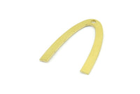 Pirinç Geometrik Tılsım, 1 Delikli Kolye Uçlu 24 Ham Pirinç V Şekilli Tılsım, Bulgular (26x18x0,70 mm) B0246