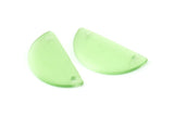 Cat&#39;s Eye Half Moon, 2 Green Semi Circle Blanks With 2 Holes (30x15x2mm) X059
