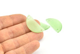 Cat&#39;s Eye Half Moon, 2 Green Semi Circle Blanks With 2 Holes (30x15x2mm) X059