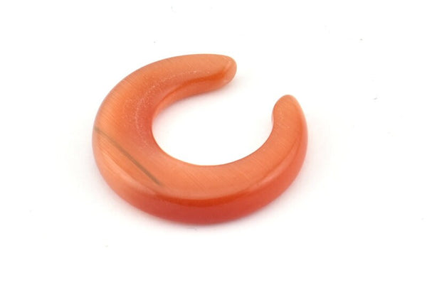 Cat&#39;s Eye Horn, 2 Red Crescent Pendant, Earrings, Findings Without Holes (26x27.5x5.5mm) X036