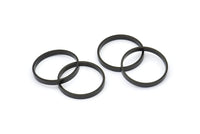 Black Circle Connectors - 24 Oxidized Brass Black Circle Connectors (18x0.8x2mm) D0310 S851