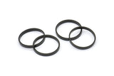 Black Circle Connectors - 24 Oxidized Brass Black Circle Connectors (18x0.8x2mm) D0310 S851