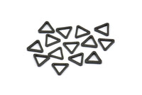 Black Triangle Charm, 50 Oxidized Brass Black Open Triangle Ring Charms (8x0.8mm) D0276 S853