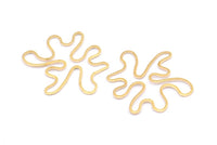 Brass Leaf Charm, 24 Raw Brass Leaf Connectors Without Hole, Pendants, Findings (26x21x0.60mm) D0776