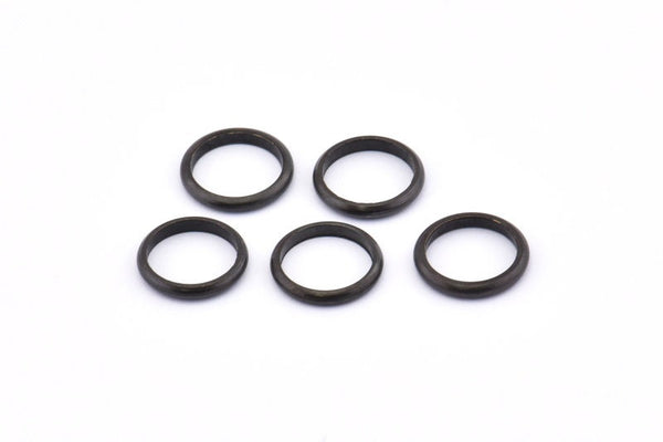 Black Rings - 24 Oxidized Brass Black Rings (10-11mm) A0234 S899