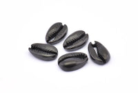 Black Shell Finding, 2 Oxidized Brass Black Cowrie Shell Findings, Pendants, Charms, Earrings, Beads 13-18MM E274 S900