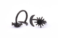 Black Ring Settings, 2 Oxidized Brass Black Moon And Sun Ring With 1 Stone Setting - Pad Size 6mm R052 S904