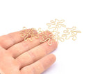 Brass Leaf Charm, 24 Raw Brass Leaf Connectors Without Hole, Pendants, Findings (26x21x0.60mm) D0776