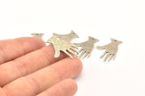 Silver Hand Charms, 10 Antique Silver Plated Brass Textured Hand Charms With 1 Hole (25x17x0.80mm) D0655 H0847