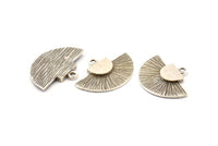 Silver Badge Charm, 2 Antique Silver Plated Brass Rosette Charm Pendants With 1 Loop, Earrings, Findings (25x15mm) N0789 H0951