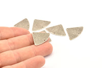 Gümüş Geometrik Charm, 2 Delikli 10 Antik Gümüş Kaplamalı Pirinç Dokulu Fan Bağlantısı, Küpeler, Bulgular (18x26x0,60mm) D903 H0843