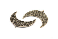 Silver Moon Pendant, 2 Antique Silver Plated Brass Fish Scale Textured Moon Pendants With 1 Loop, Charms (38x16mm) V099 H0997