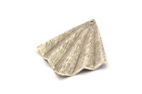 Silver Fan Charm, 6 Antique Silver Plated Brass Textured Fan Shaped Charm Earrings With 1 Hole, Findings (35x27x0.50mm) D0821 H0830