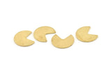 Brass Geometric Blank, 12 Textured Raw Brass Pizza Slice Blanks, Findings (18x15x1mm) D1353