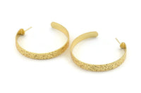 Gold Geometric Earring, 2 Textured Gold Plated Brass Circle Stud Earrings (54x7x1mm) N1240