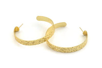 Gold Geometric Earring, 2 Textured Gold Plated Brass Circle Stud Earrings (54x7x1mm) N1240