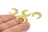 Brass Moon Charm, 24 Raw Brass Crescent Moon With 1 Hole, Earrings (20x19x0.80mm) A1442