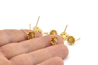 Gold Flower Earring, 8 Gold Plated Brass Flower Stud Earrings With 1 Loop (9x11mm) N1166 Q1107