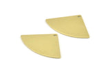 Pirinç Üçgen Tılsım, 1 Delikli 10 Ham Pirinç Yelpaze Tılsımı, Damgalama Boşlukları, Bulgular (30x19x0,80 mm) M219