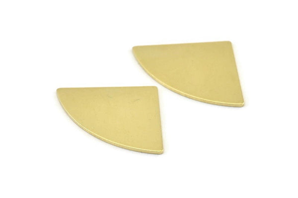 Brass Triangle Blank, 10 Raw Brass Fan Stamping Blanks, Findings (30x19x0.80mm) M220