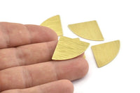 Brass Triangle Blank, 10 Textured Raw Brass Fan Stamping Blanks, Findings (30x19x0.80mm) M322
