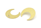 Brass Moon Earring, 4 Textured  Raw Brass Moon Stud Earrings (42x16x0.80mm) M056 A1547