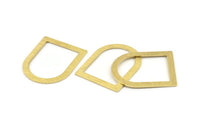 D Shape Rings - 10 Textured Raw Brass D Shape Connectors, Rings (35x28x0.80mm) M379