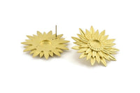 Brass Sunflower Earring, 2 Raw Brass Flower Stud Earrings - Pad Size 8mm N0703
